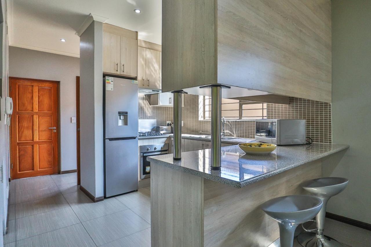 Howard Davis 28b By Ctha Holiday home Cape Town